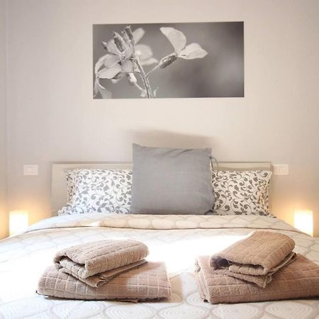 מילאנו Ferrante Apartment מראה חיצוני תמונה